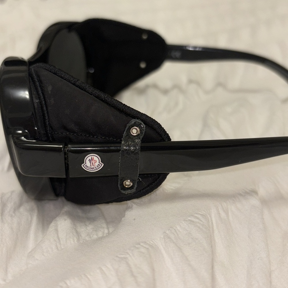 Moncler Black Sunglasses - Picture 2 of 3